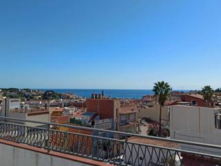 Pis a Calle mas feliu 28. Piso amplio en canet de mar