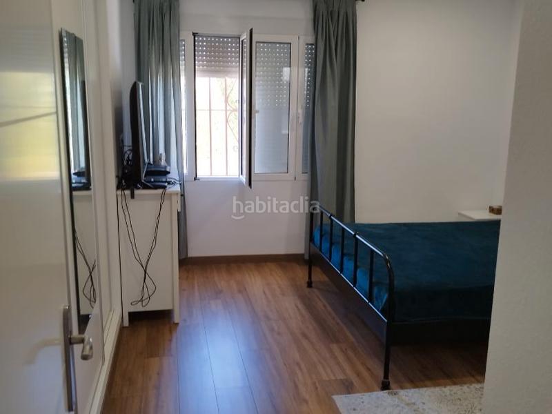 Foto 5368e8db-7fc0-4587-9a7f-e5603105b1a5. Chalet en calle forcall 16 chalet dos casas en venta en Campello (el)