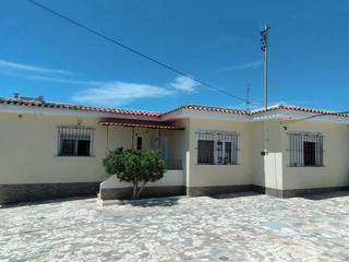 Xalet a Calle forcall 16. Chalet dos casas en venta en  el campello