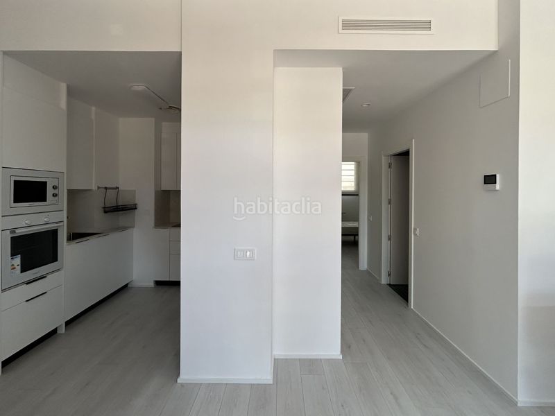 Foto c15f1a8b-2bfa-421d-bbbe-4f617c560e55. Rent apartment in mestre miguel buendia 6 in Moncada