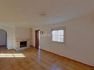 Location Appartement à Carrer de roger de llúria 2350. ¿quieres vivir en la naturaleza?