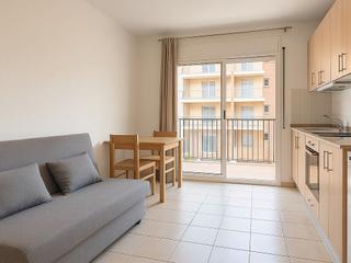 Location Appartement à Pere codina i mont 15. Se alquila coqueto estudio en fenals