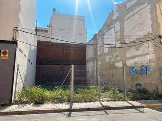 Residential Plot in Teodoro llorente  91. Solar residencial 120m2