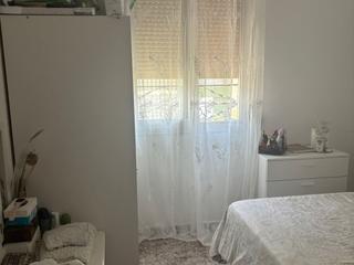 Apartament a Plaça garona 2piso 2puerta