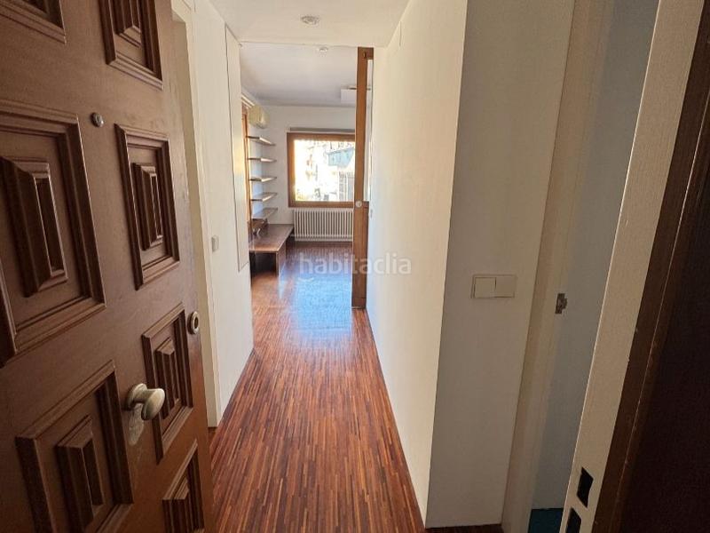 Foto b09b2a6c-d540-4d6c-aa72-20433b49f8a8. Miete dachwohnung in carrer martí i franquesa 28 in Igualada