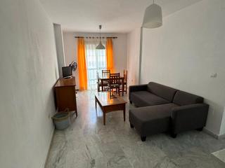 Miete Etagenwohnung in Calle amargura 16. Piso céntrico, muy luminoso y amueblado perfecto para entrar a v