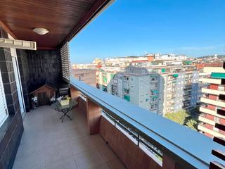 Pis a Felipe de paz 16. Estupendo piso. zona les corts. 4 hab