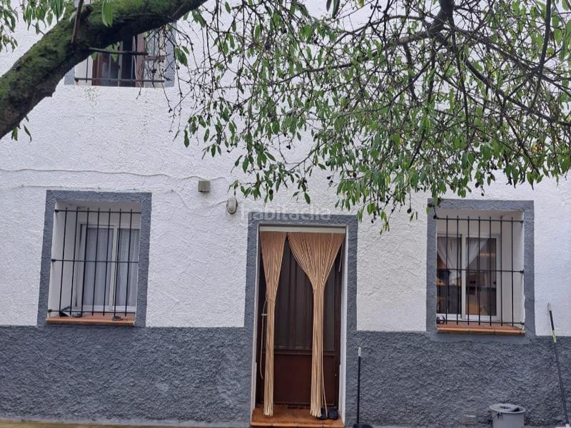 Foto f3f96600-546f-450f-b8ee-d2b4322325eb. Casa aparellada a calle huesca 18 a Gurrea de Gállego