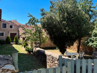 Masia a Travesía de la escuela 7. La casa de tus sueños