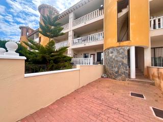 Apartamento en C. castillo del rio 19 b42. Excelente casa, para entrar y vivir