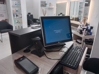 Traspaso Local Comercial en Fray antonio panes 2. Peluquería nueva