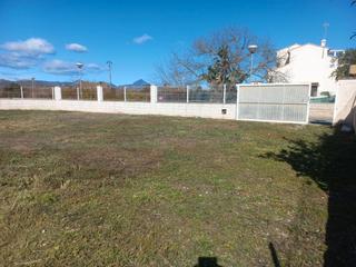 Terreno residencial en Carrer sotaia 25. 600ml de la mer, cloture avec plans