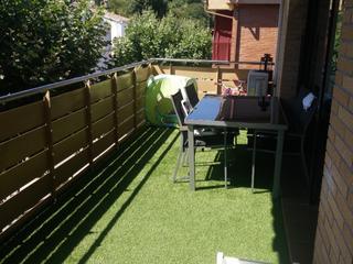 Appartamento in Lluis moret 14. Piso con gran balcón y parking en el centro de dosrius