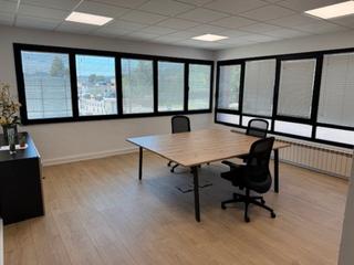 Location Bureau à Carrer la vinya 1. Lloguer de despatx / alquiler de despacho