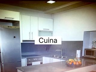 Pis a Raval 29. Piso y local en venta