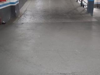 Miete Autoparkplatz in Passatge simo 10 (barrio sagrada familia) sotano, 1. Accesos y pasillos amplios, portón automático y pk bien iluminad