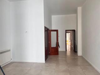Lloguer Pis a Carrer d'avall 0. "alquiler de piso en excelente ubicación."