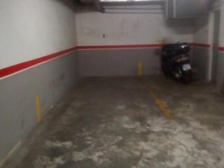 Lloguer Aparcament de moto a Felip font i falp 48. Plaza de moto amplia em alquiler
