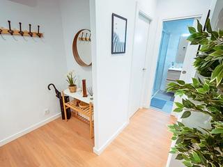 Appartement à Castillejos 411. Piso en venta reformado a pocos minutos de la sagrada familia, 4