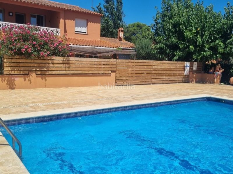 Foto 4b2aee40-749c-4668-8e4d-cabb1b2215d9. Local comercial en c/ martinet estudio -vivienda en la playa en Estartit