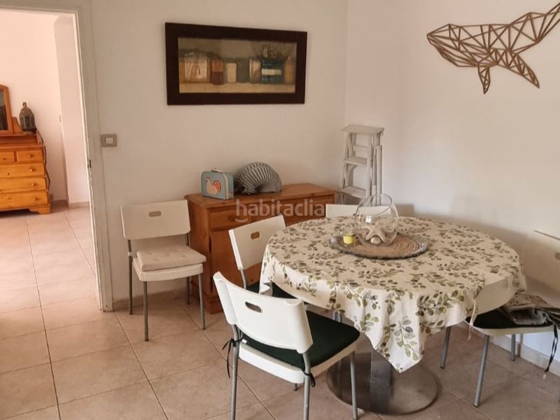 Foto 4f598ca1-3950-47ca-928f-6a50f2859f03. Local comercial en c/ martinet estudio -vivienda en la playa en Estartit