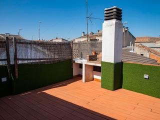Casa adossada a Callejon de las recas 6. Casa de pueblo reformada en venta