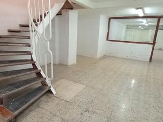 Lloguer Local Comercial a Bonaire 6. Es lloguen dos espais en taller compartit