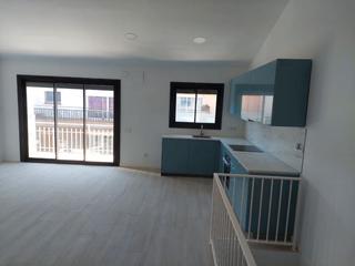 Casa adossada a Passatge badalona 1. Casa en venta de particular totalmente reformada
