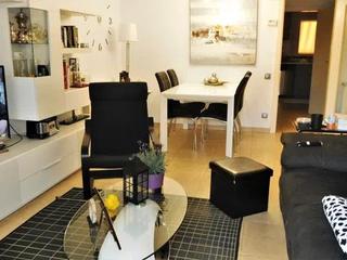 Location Maison jumelée à Onze de setembre 75. Casa pareada en alquiler en l'eixample de parets del vallés
