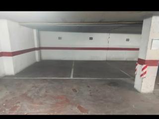 Alquiler Parking coche en Josep viader i moliner 3. Alquiler plaza parking en gerona devesa