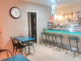 Traspàs Local Comercial a Plaça fèlix cardona 1. Se traspasa bar en funcionamiento en malgrat de mar – ubicación
