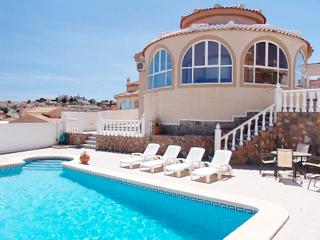 Chalet in Sierra de monserrat  32