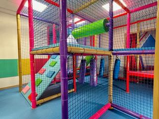 Traspàs Local Comercial a Calle de las delicias 10. Se traspasa negocio rentable sala de fiestas infantiles con cart
