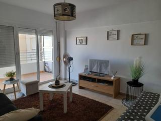 Alquiler Apartamento en C/ san bartolomé 64. A una calle de la playa.