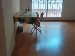 Piso en Carrer de bilbao 36. Entresuelo con gran terraza
