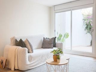 Piso en Moli 9. Piso con patio: 4 hab, 2 baños y cocina abierta – argentona