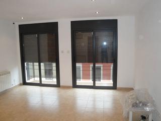 Piso en Prat de la riba 18. Piso seminuevo para entrar a vivir