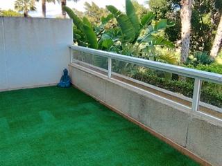 Piso en Avenida pintor fernando soria 12. Vivienda reformada en playa de san juan – frente al campo de gol