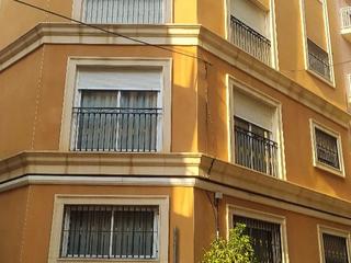 Pis a Teniente ruiz 35. Piso zona centro