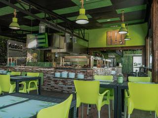 Lloguer Local Comercial a Carrer acacies 2. Restaurante tipo buffet completamente equipado