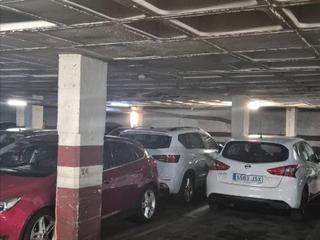 Lloguer Aparcament cotxe a Travesía industrial 177. Se alquila plaza garaje en travesía industrial/bellvitge
