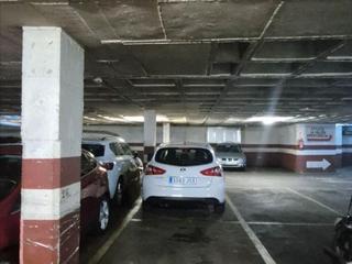 Miete Autoparkplatz in Travesía industrial 177. Se alquila plaza garaje en travesía industrial/bellvitge