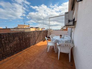 Piso en Carrer de richard strauss 0. Ático con terraza de 17 m² y vistas al mar. barri la salut, bada