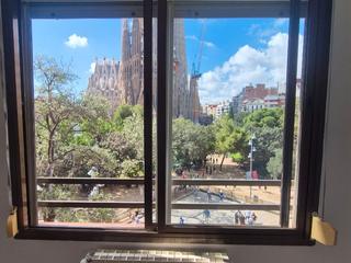 Appartement à Lepant 279. Piso con vistas excepcionales a la sagrada familia