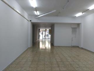 Lloguer Local Comercial a Avda. catalunya  65. Local en alquiler