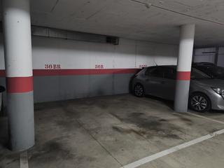 Autoparkplatz in Carrer de sicília 27. Plaza doble