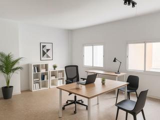 Office space in Marín garcía 5. Oficina en venta a tan solo 50 metros de calle larios, en pleno
