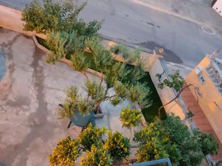 Maison à Grupo germans sàbat 165. ¿buscas una casa con espacio exterior en una zona tranquila y fa