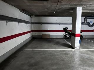 Lloguer Aparcament cotxe a Avda.lluis pericot 43. Alquilo parking 19 mts
