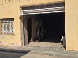 Location Local commercial à Carrer parlament de catalunya 1. Alquiler de local arenys de munt